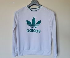 2017 Adidas originals jumper size 14 ptp 21" white polyester in excellent condition