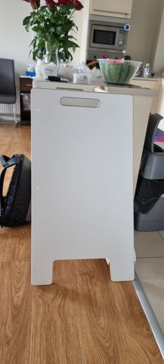 NEW kids chair tower helper