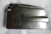 Vintage Ronson VARAFLAME Brand Lighter