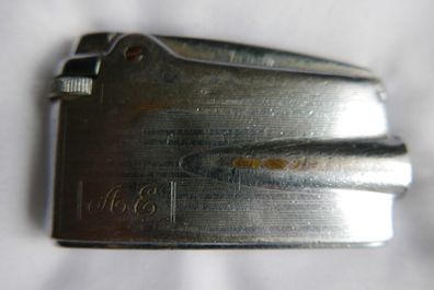 Vintage Ronson VARAFLAME Brand Lighter