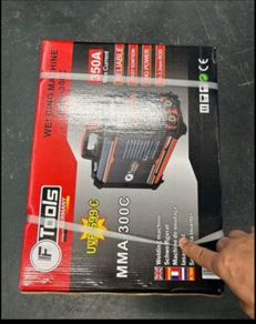 MMA 300 220v German welder new 300c original price 599 euro selling for 140 euro
