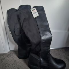 Dunnes Boots BNWT