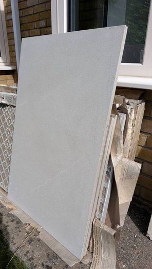 10x Outdoor Spanish Porcelain Tiles 900 x 600 x 20