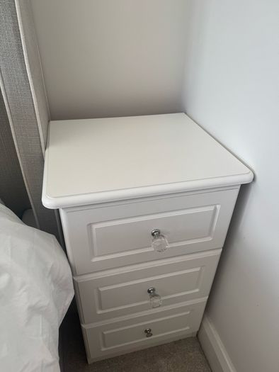 White sturdy bedside lockers x2