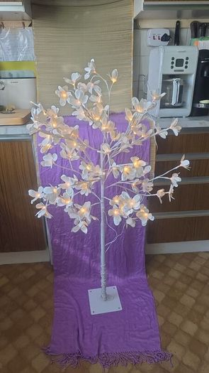 LED Lighted Tree