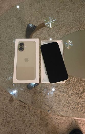 Apple Iphone 17 256GB IRISH