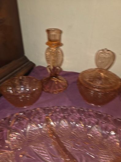 Art Deco Pink Glass Vanity Set