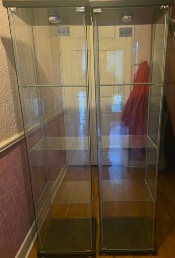 Glass display cabinet.