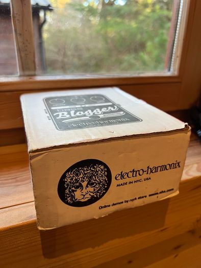 EHX Bass Blogger