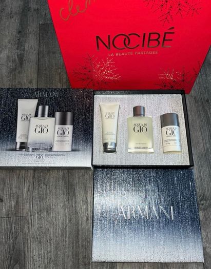Armani set