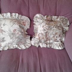 Vintage Frilled Cushions 10Euro EACH