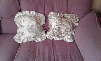 Vintage Frilled Cushions 10Euro EACH