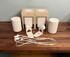 Sonos era 100 pair + wall mount