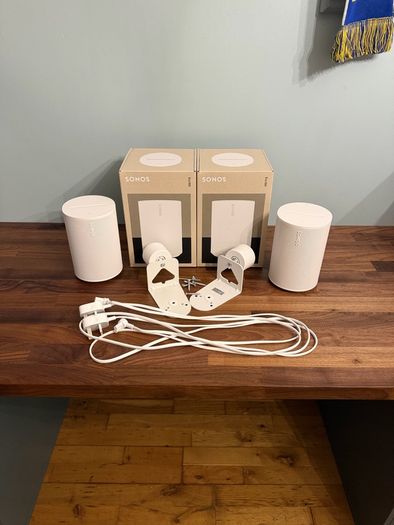Sonos era 100 pair + wall mount