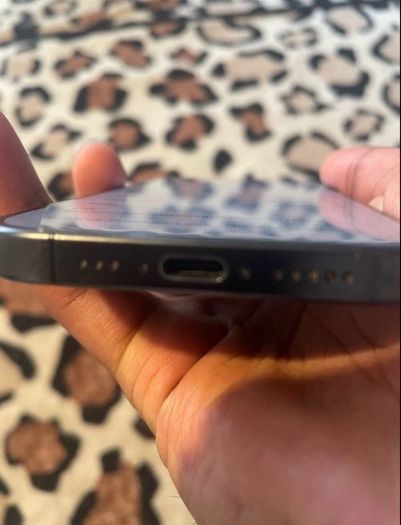 iPhone 15 Pro - 128GB - Good Condition - Unlocked