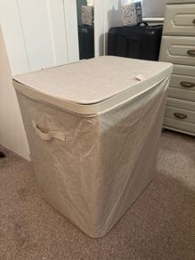 Dual laundry hamper