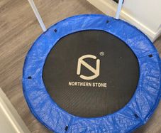 Northern Stone 36-Inch Folding Mini Fitness Trampoline Aerobic Exercise Rebounder with Handle   The 36" foldable trampoline