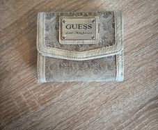 Vintage Guess wallet