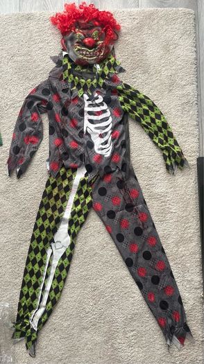 Halloween- scary clown costume