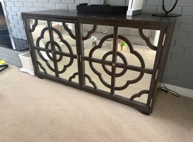 Stunning Julian Chichester Oak Cabinet