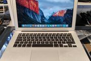 A1466 Apple MacBook Air 13" i5 @ 1.6GHz 8GB 256GB SSD Early 2015 (Battery Cycle: 584)