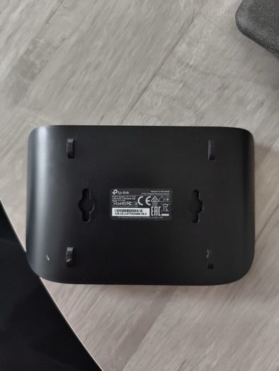 TP Link 5 port network switch