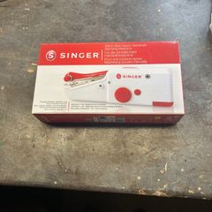 Handheld sowing machine