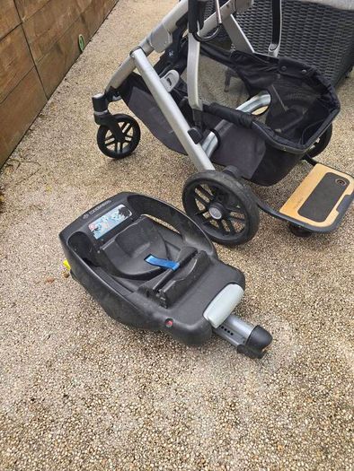 Uppa baby Vista V2 travel system