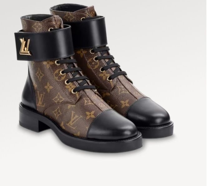 womans boots