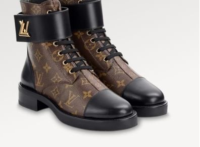 womans boots