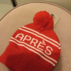 Brand new ski bobble hat