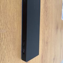 Multi screen laptop docking