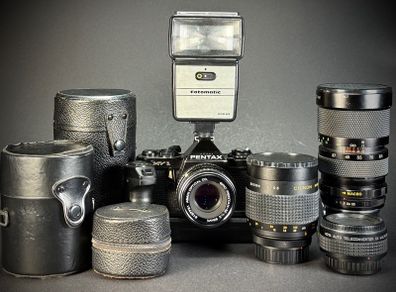 Asashi Pentax MV1 film camera kit