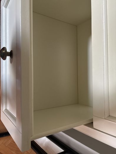Tallboy chest of drawers