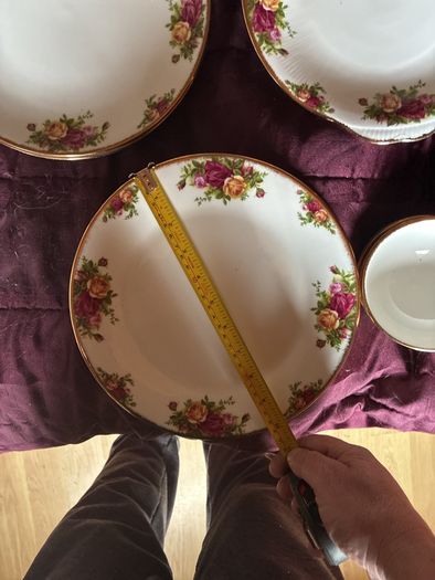 OLD Country Rose - Royal Albert - various