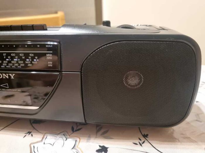 From 1988 Vintage Sony CFS-201LRadio Cassette-Recorder, all function working perfect.