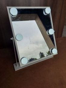 vanity mirror with lights