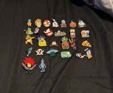 random pins