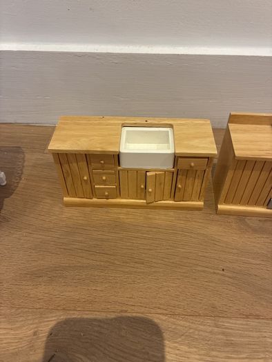 wooden dolls house furniture