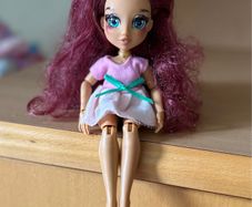 FailFix Total Makeover Doll LovesGlam Curly Hair Posable