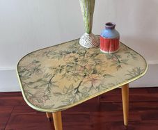 Vintage retro lamp/side table