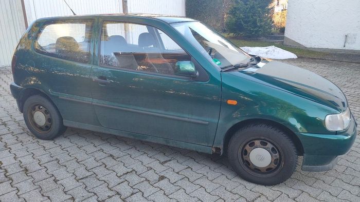 Volkswagen Polo 1.6 Petrol