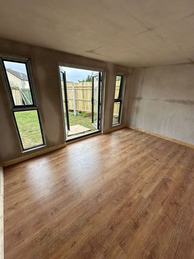 Composite garden room