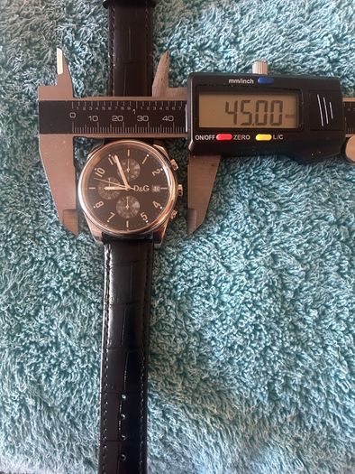 Mens D & G designer watch