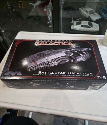 Moebius Battlestar Galactica model kit