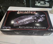 Moebius Battlestar Galactica model kit