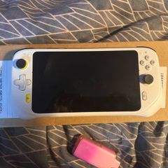 Logitech G Cloud Gaming Handheld