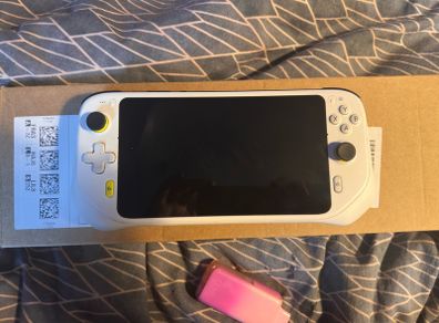 Logitech G Cloud Gaming Handheld