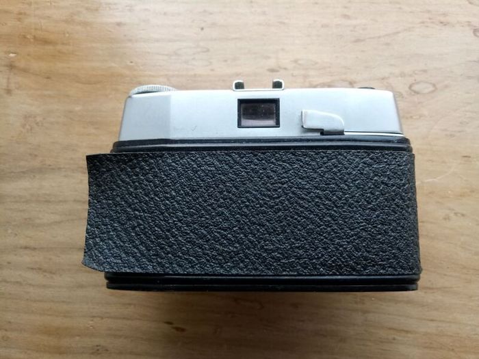 Vintage Ilford Sportsman Film Camera