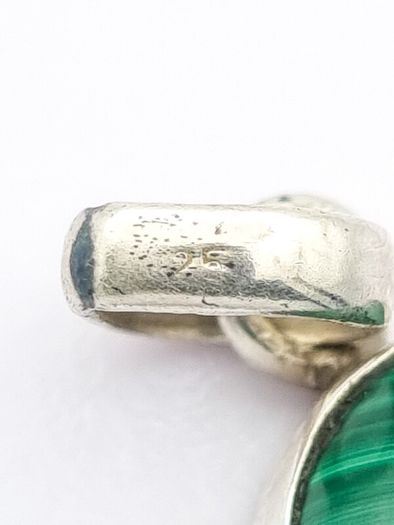 Vintage 925 Sterling Silver & Malachite Pendant